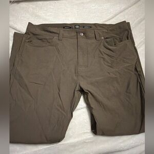 prAna Men’s Standard Fit Pants – Size 40x30